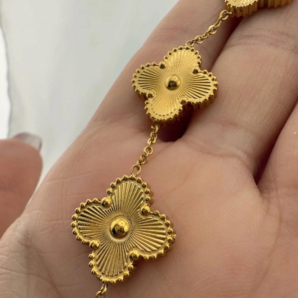 Alhambra 5 motife Gold Color Floral Bracelet